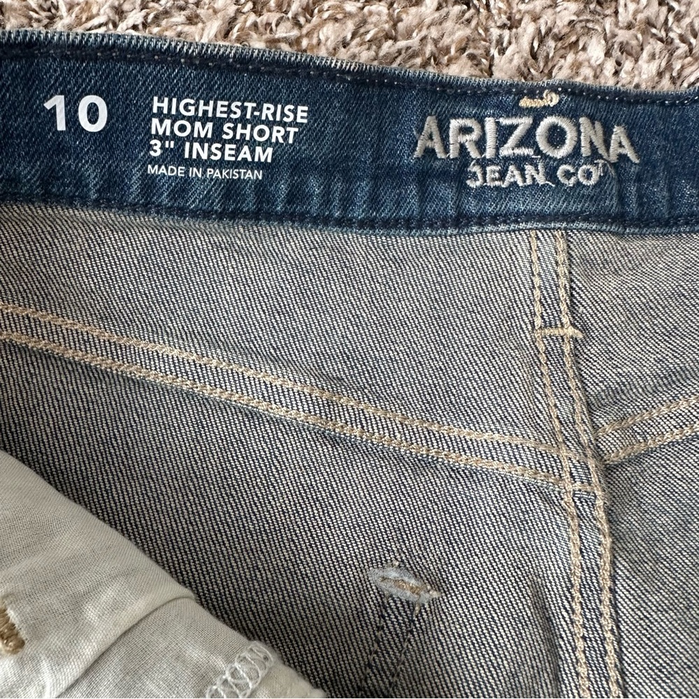 Arizona Jean Co Highest Rise Mom Short Women's Blue Denim Summer Rolled Cuff Hem - Picture 8 of 8